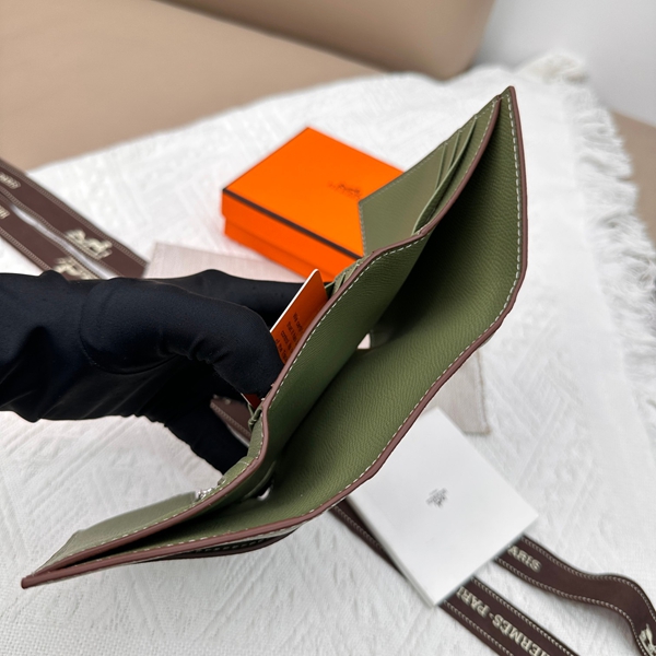 エルメス財布コピー着用イメージ